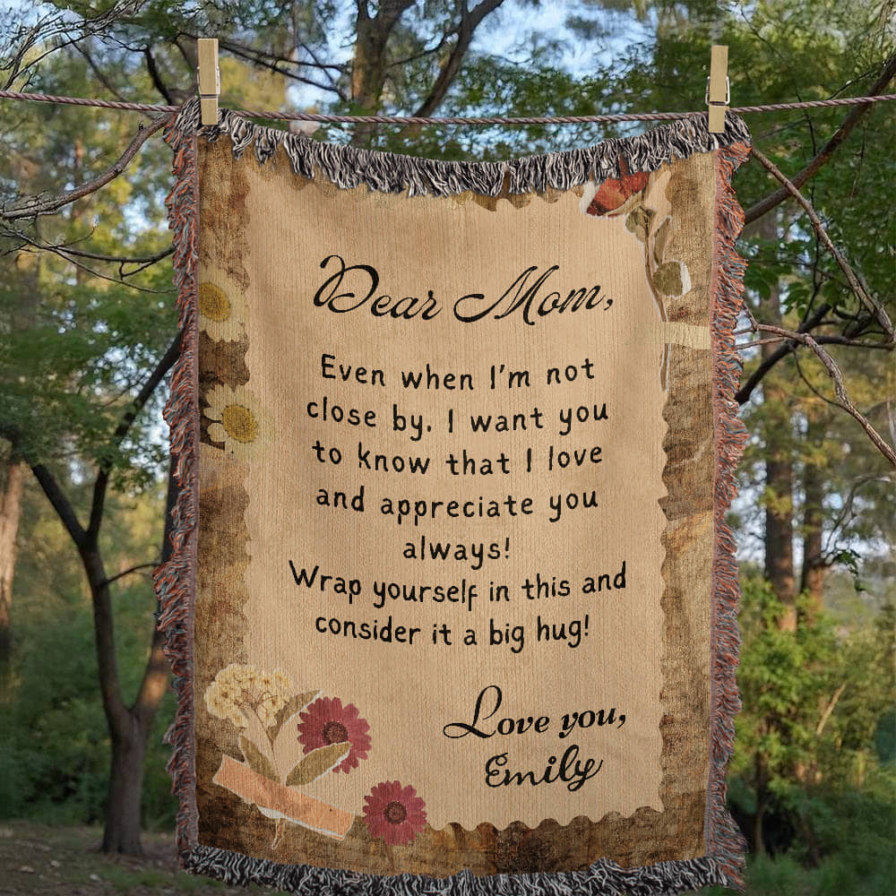 Personalized To My Mom Heirloom Woven Blanket Gift For Mother's Day, Birthday, Mommy Gift from Daughter and Son, Custom Mom Letter Blanket